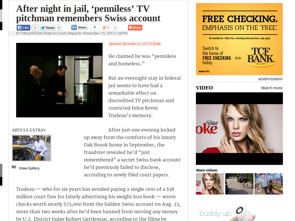 autohide the menu & sidebar [Chicago Sun Times]