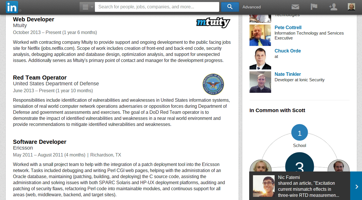 LinkedIn: hide floating box