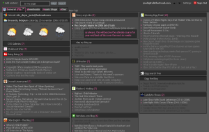 Netvibes.com - Dark gray pink design
