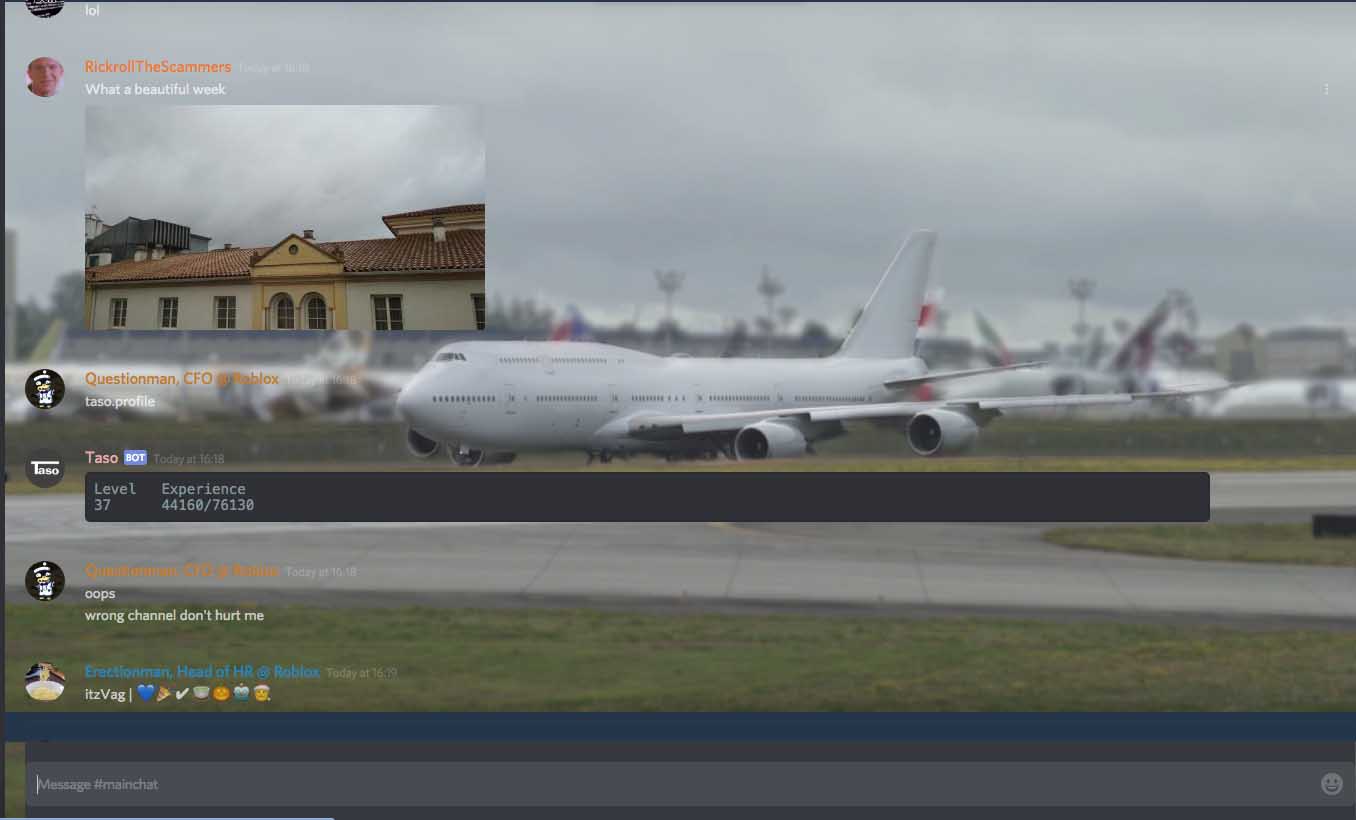 747-8i