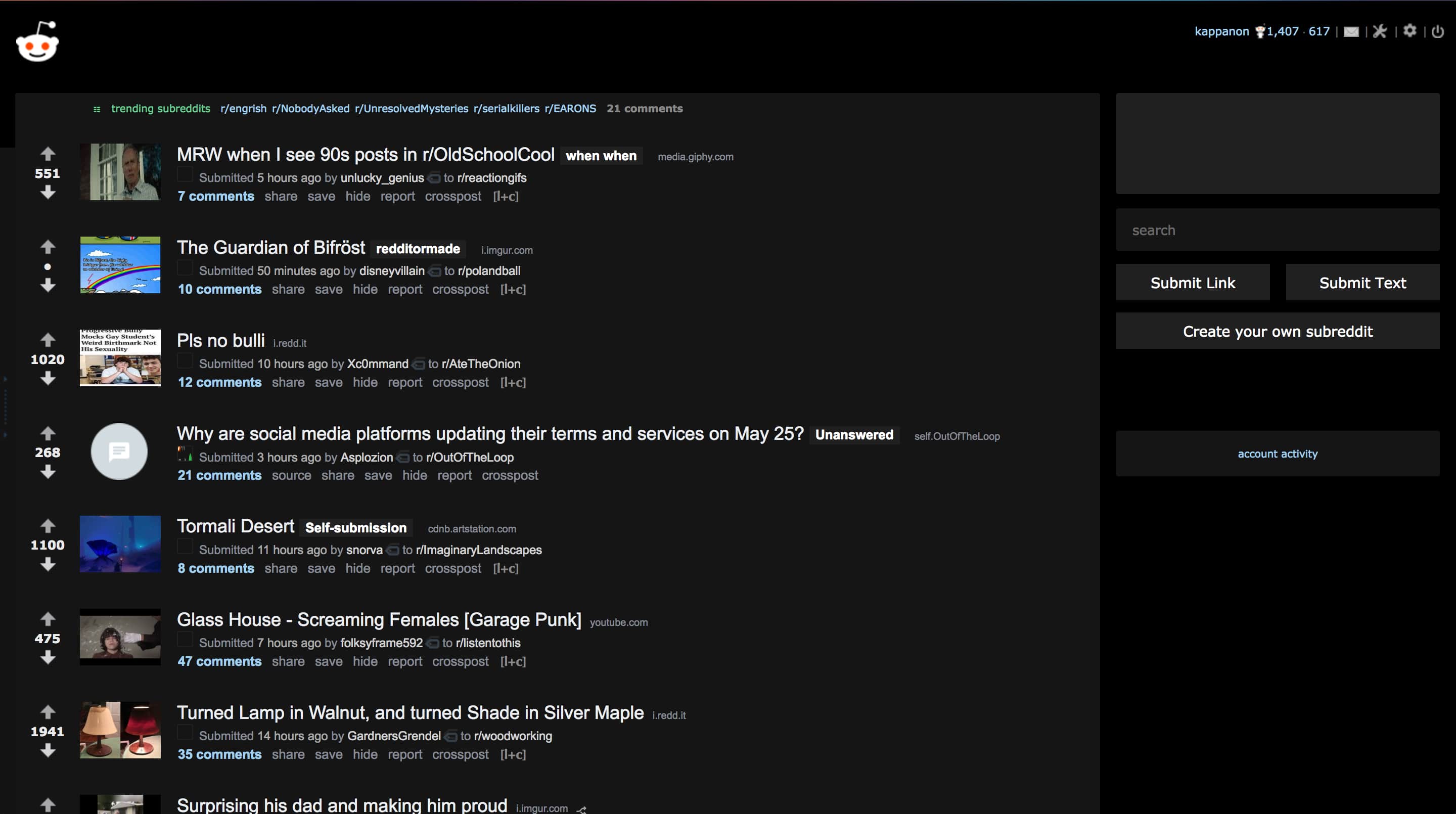 Reddit Dark Naut Minimalized