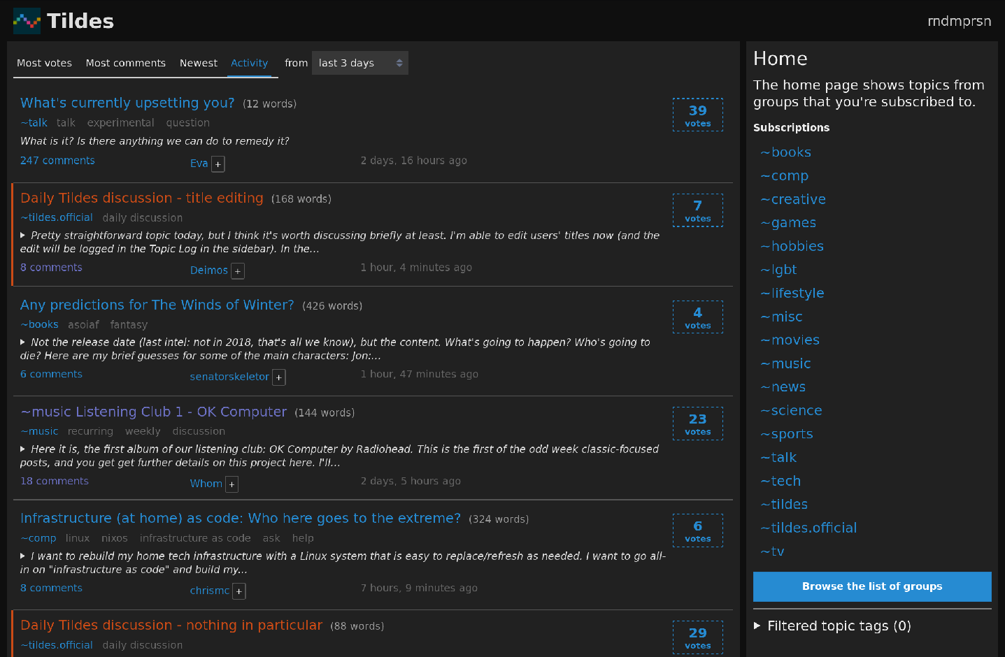 Tildes Dark and Flat
