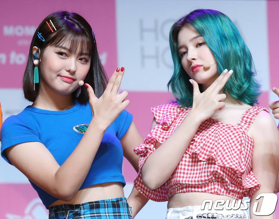 momoland nancy and ahin