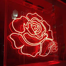 RED AESTHETIC ROBLOX