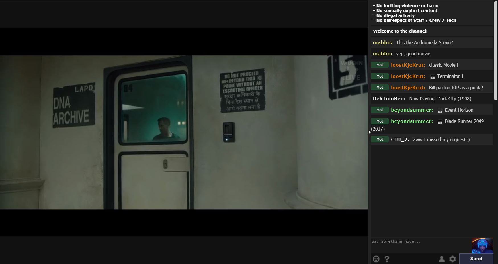vaughn.live full theather [dark] mode