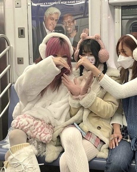 Aesthetic Whatsapp Web<3 new style