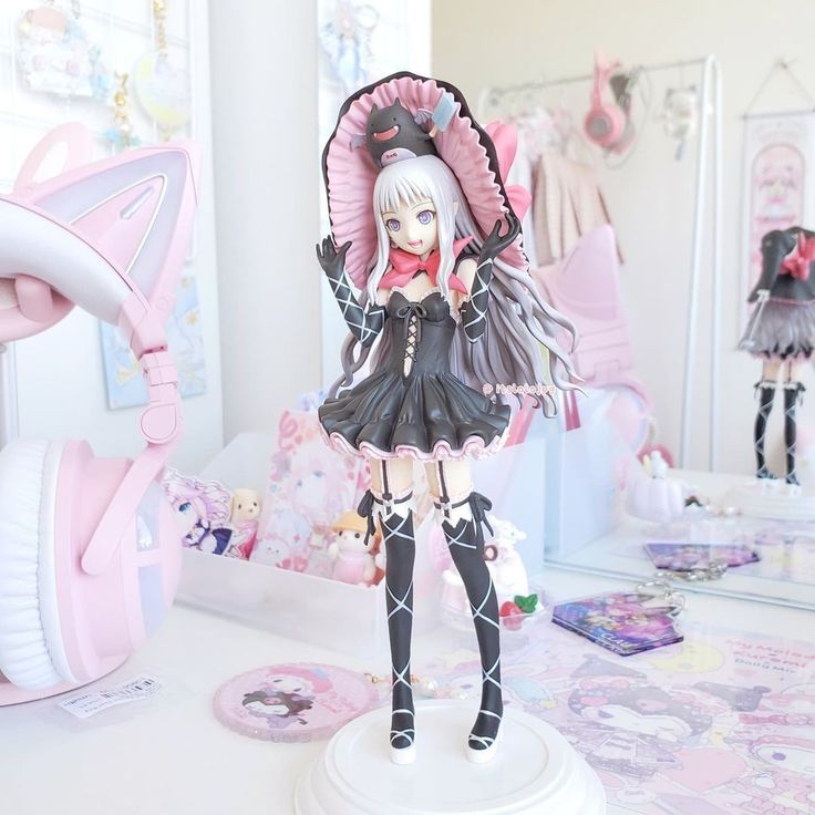 discord background figure