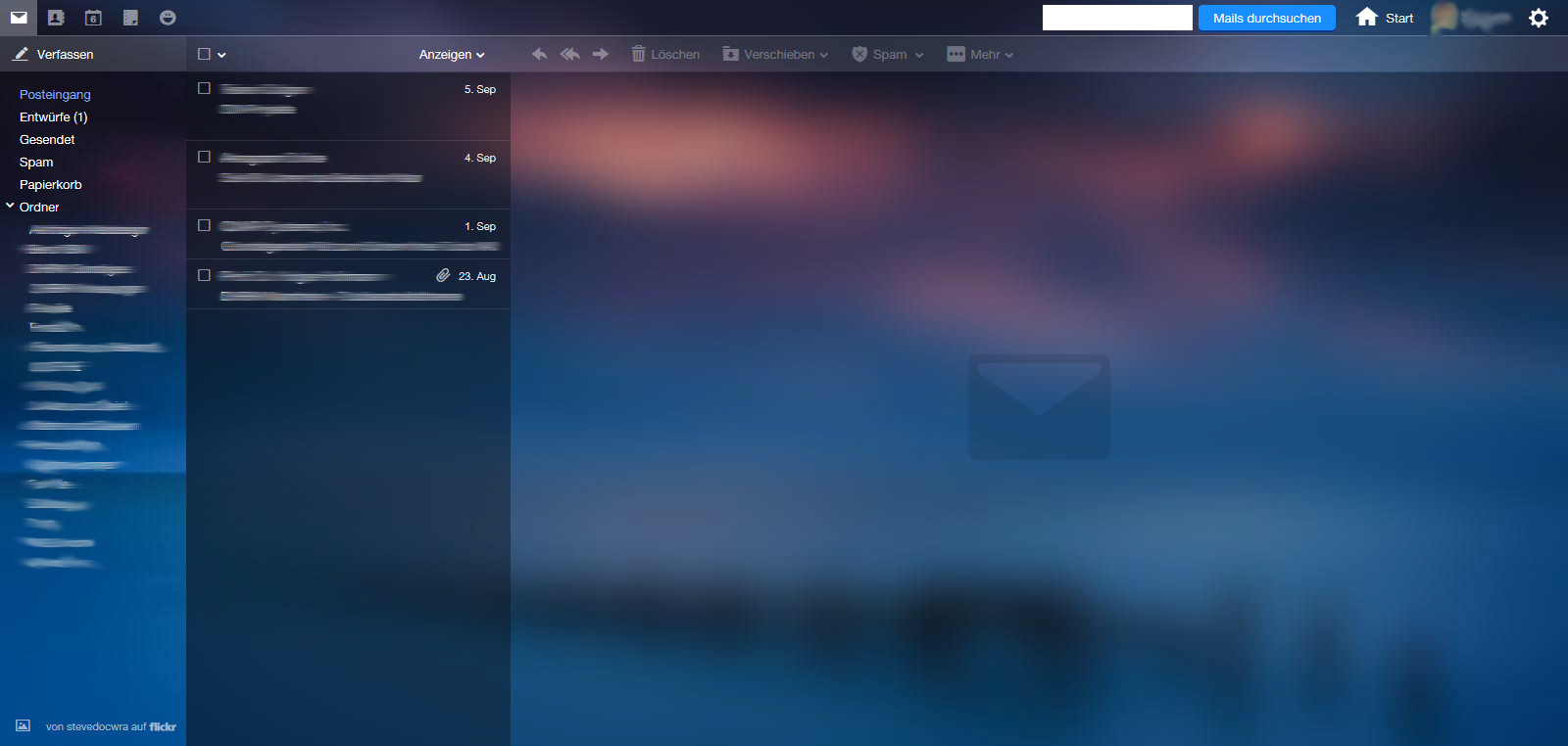 Yahoo! Mail Morespace (fullscreen, minimal UI)