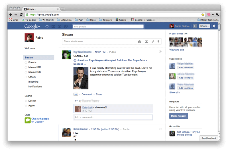 Google+ : Facebook