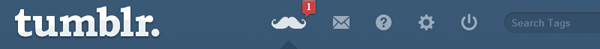 Button home moustache *-*