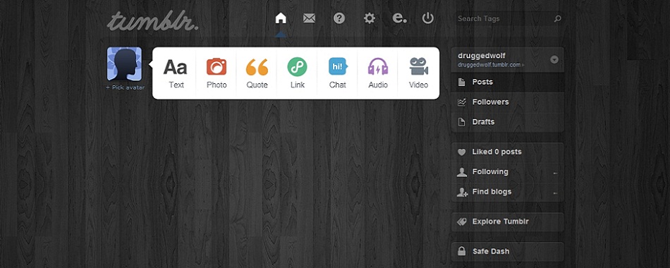 Dark Wood 2 Tumblr Dashboard Theme