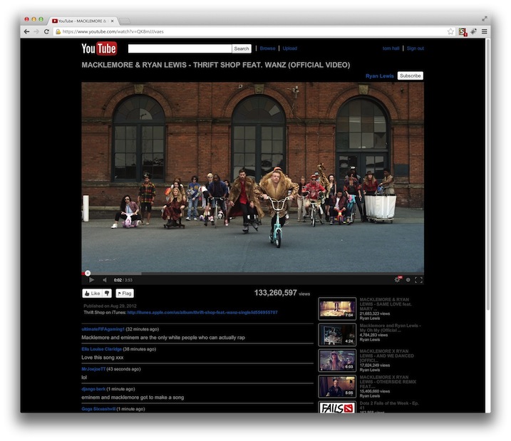 Youtube Feather HD Black