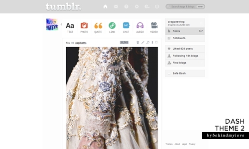 White/Grey Tumblr Dashboard October 31/2014