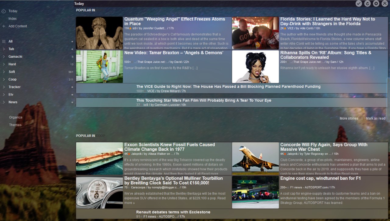 Feedly Wide Dark Glass